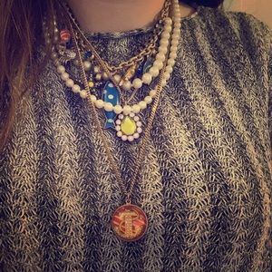 Adorable Betsy necklace!